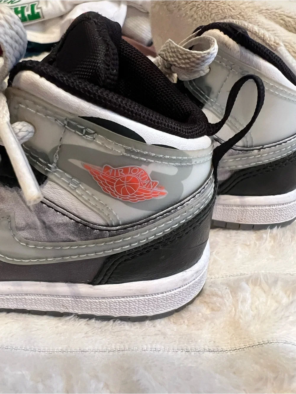 Jordan 1 Kids' Black, Gray & Orange Mid-Top Sneakers Sz 8C